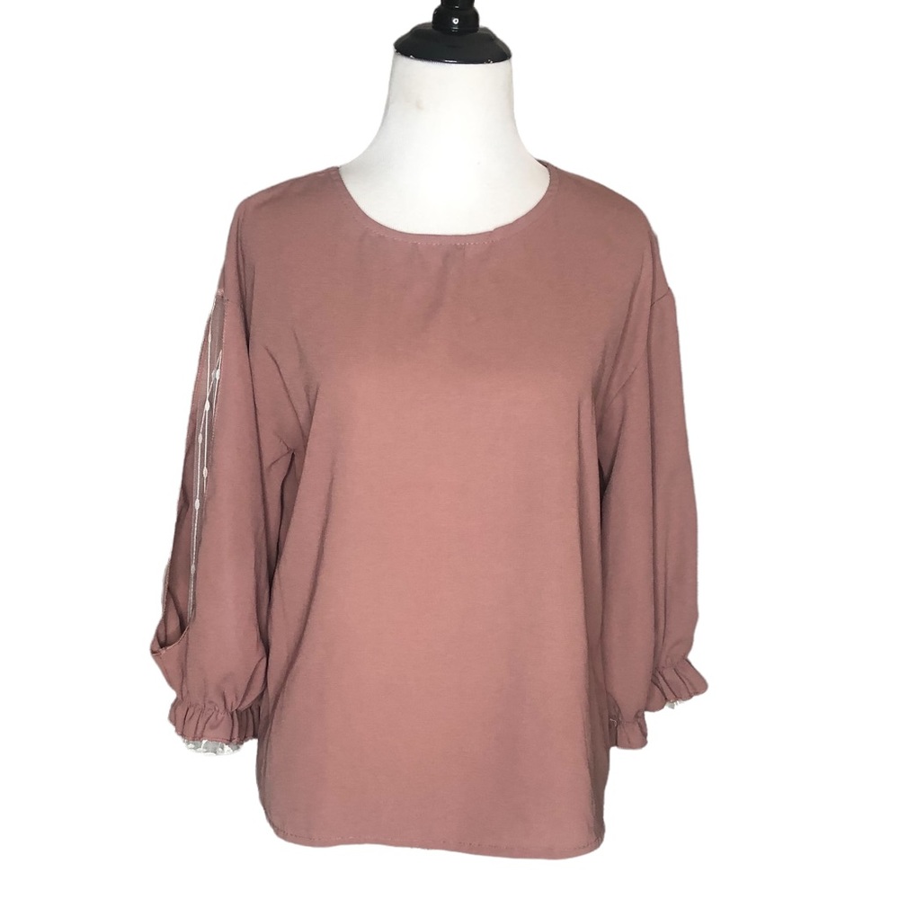 Ladies blouse by Neverland